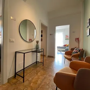 21 Apartment